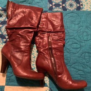 Guess slouchy boots size 9.5